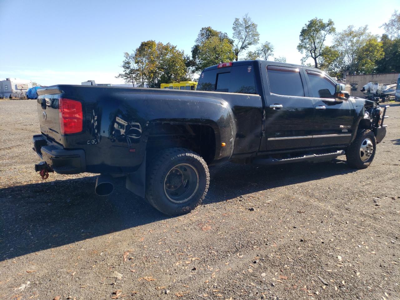 CHEVROLET SILVERADO K3500 LTZ