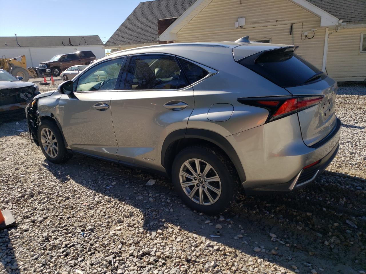 LEXUS NX 300H BASE