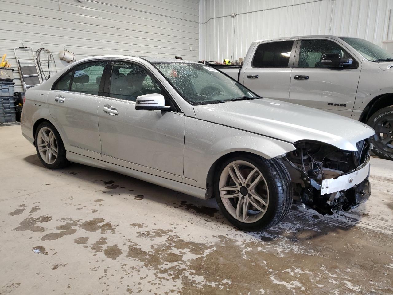 MERCEDES-BENZ C-CLASS 300 4MATIC