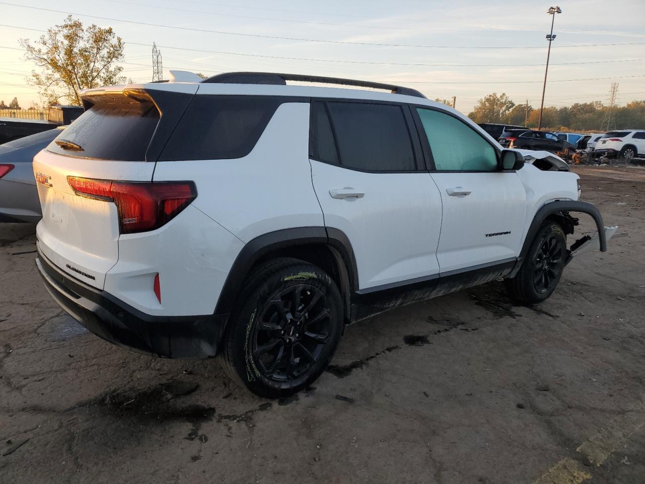 GMC TERRAIN ELEVATION