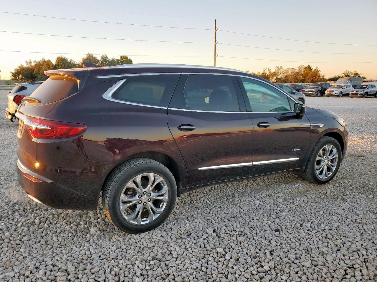 BUICK ENCLAVE AVENIR