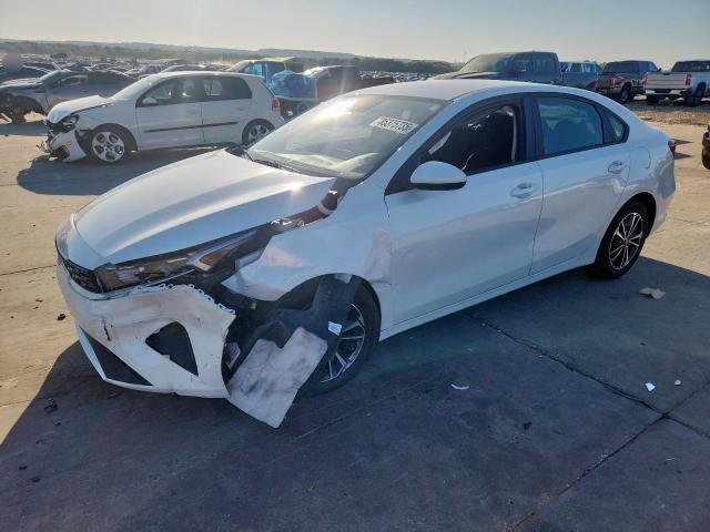 Global Auto Auctions: 2024 KIA FORTE LX