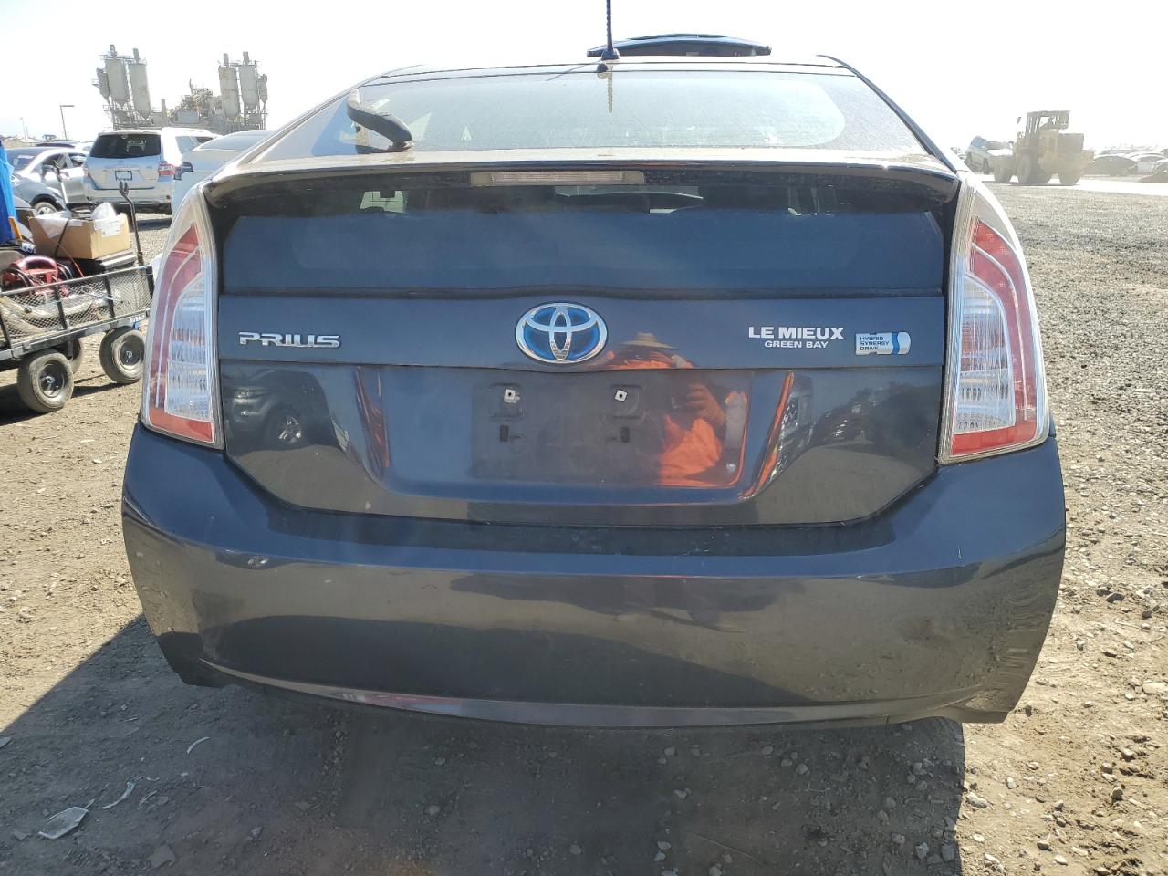 TOYOTA PRIUS