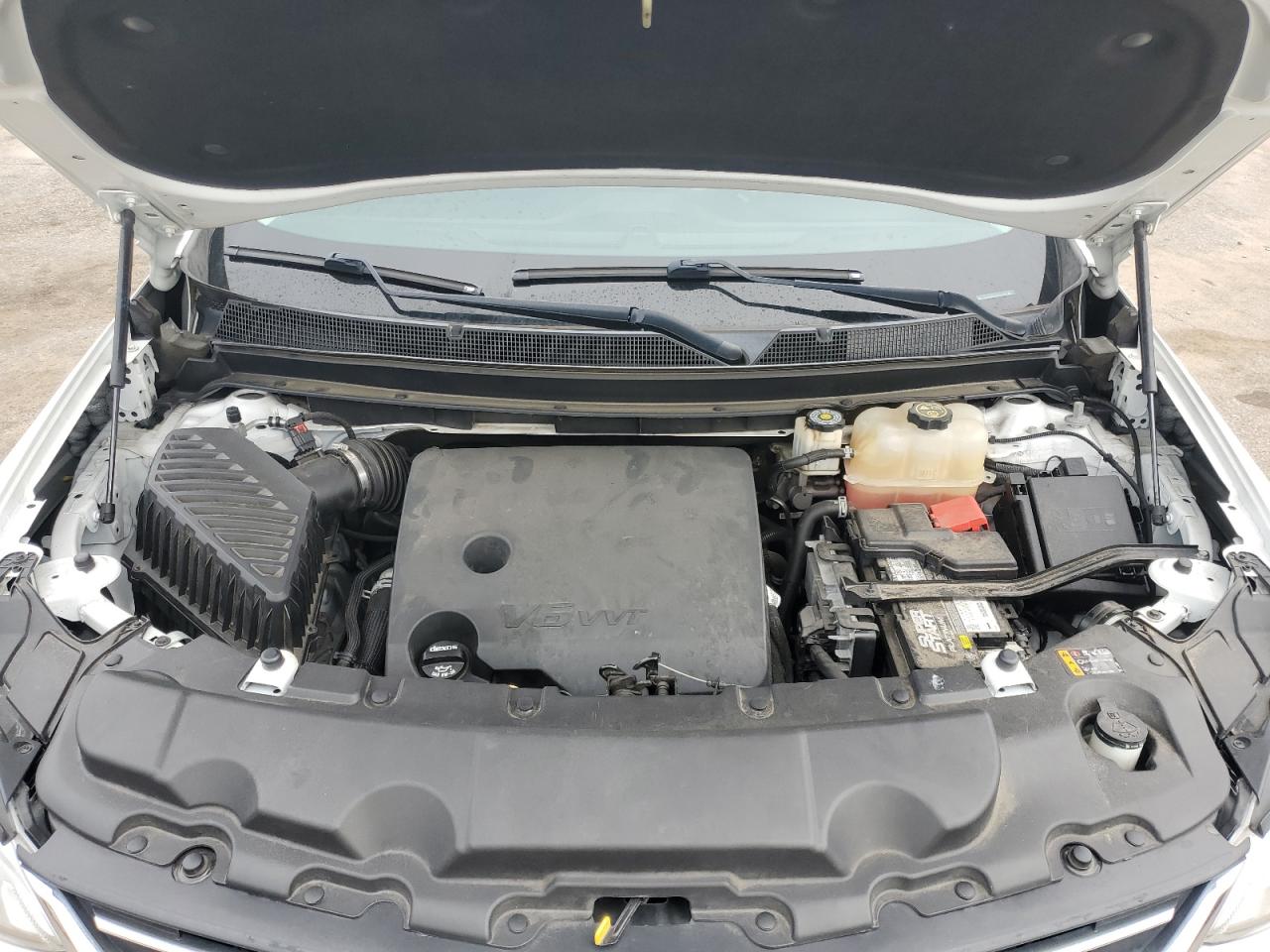 CHEVROLET TRAVERSE LT