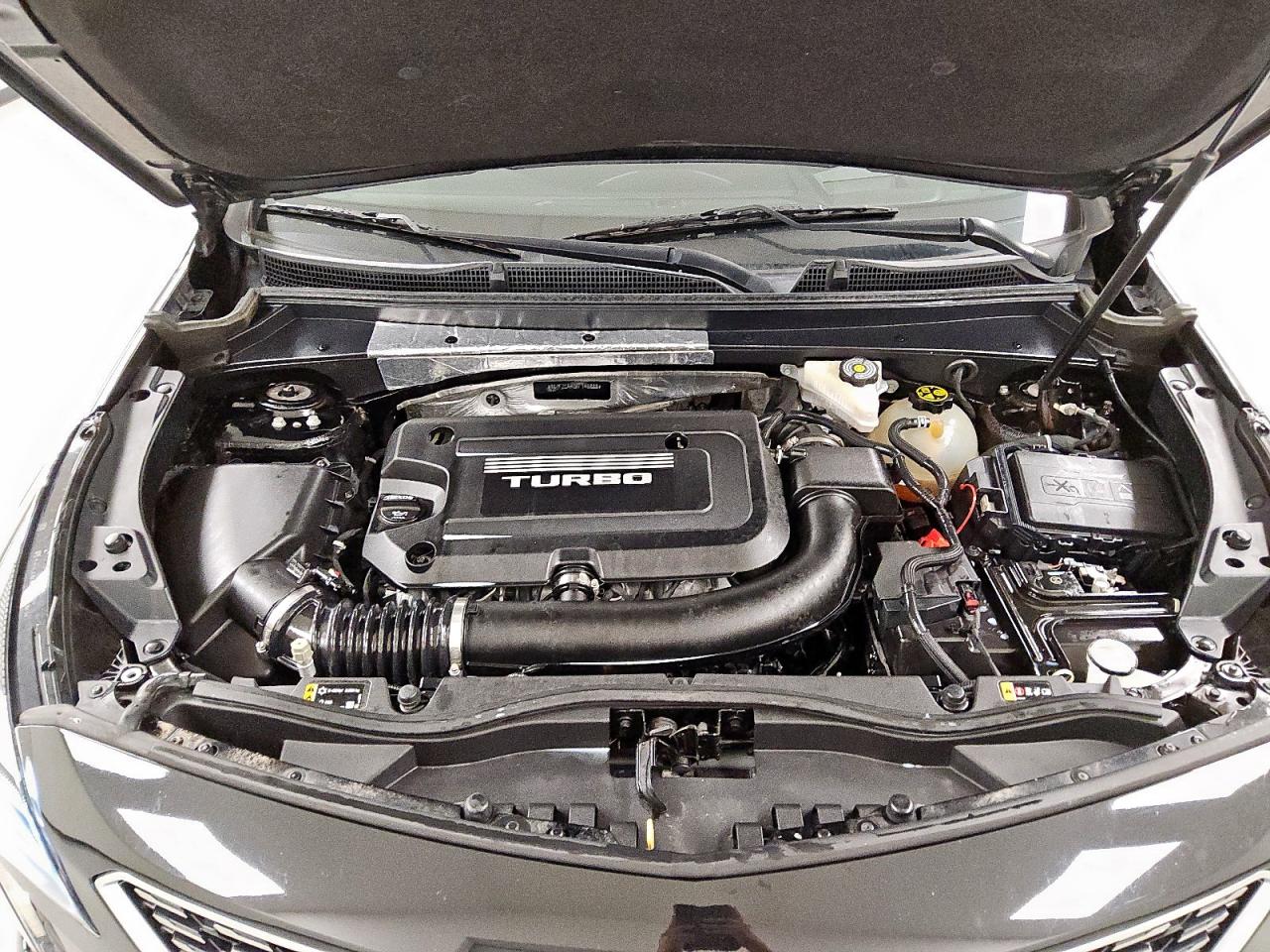 CADILLAC XT4 PREMIUM LUXURY