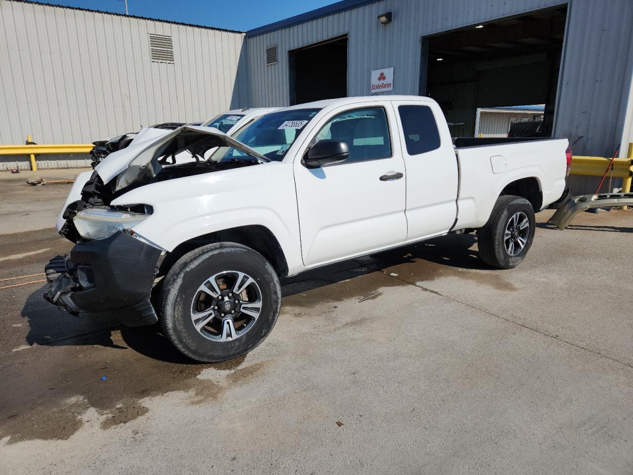 TOYOTA TACOMA ACCESS CAB