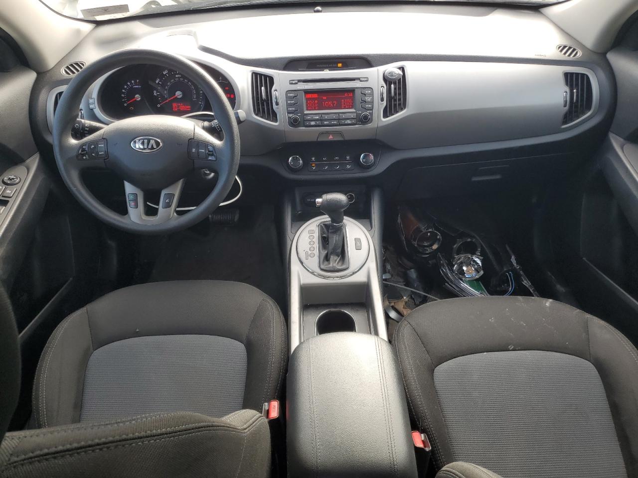 KIA SPORTAGE LX