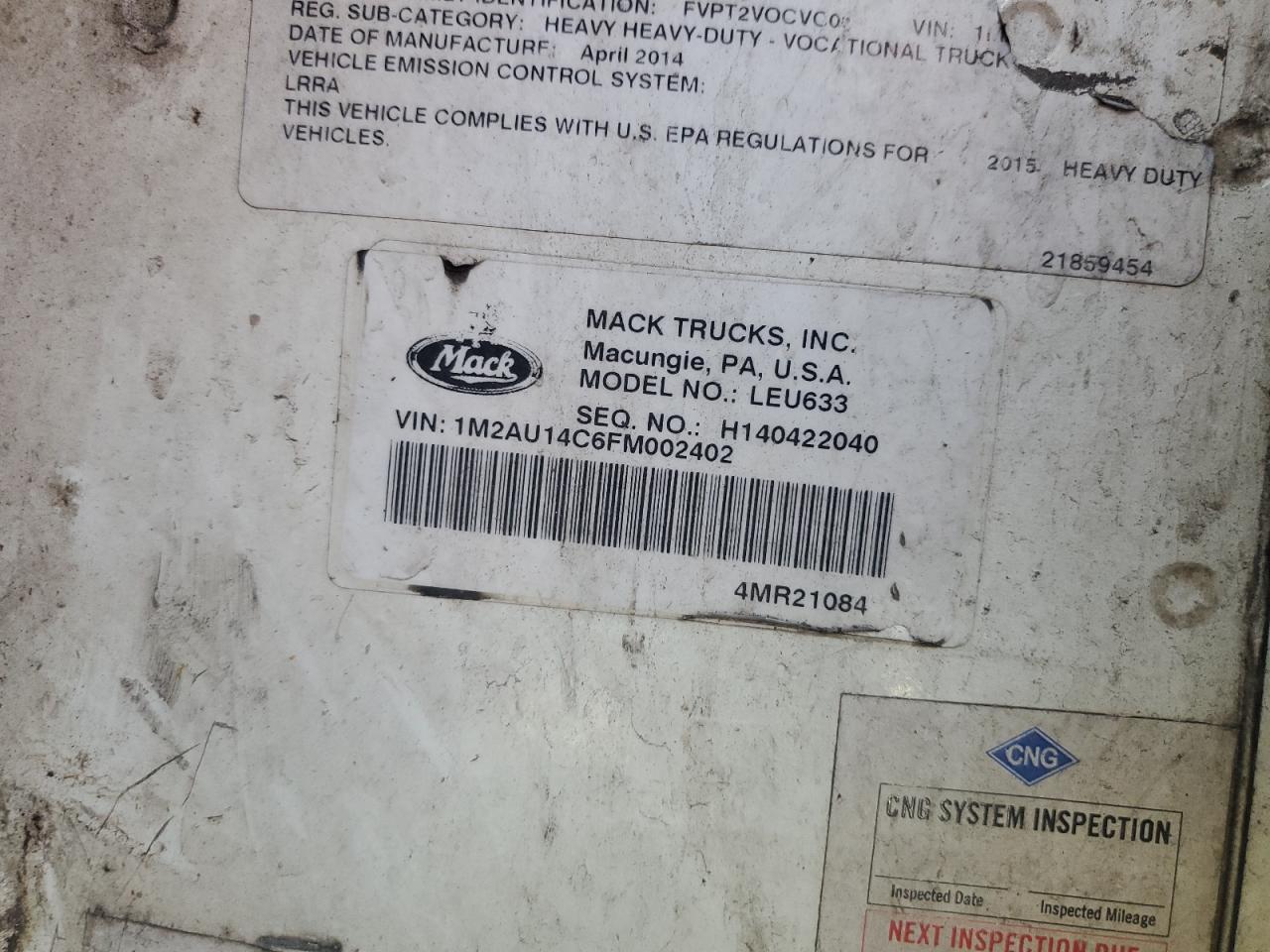 Lot #3315998089 2015 MACK 600 LEU600