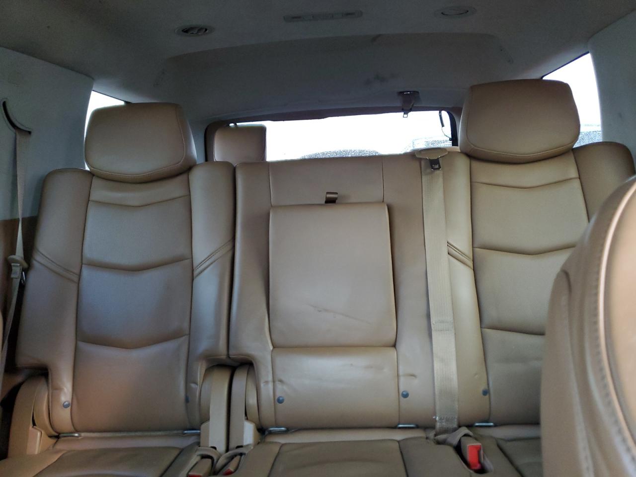 CADILLAC ESCALADE PLATINUM