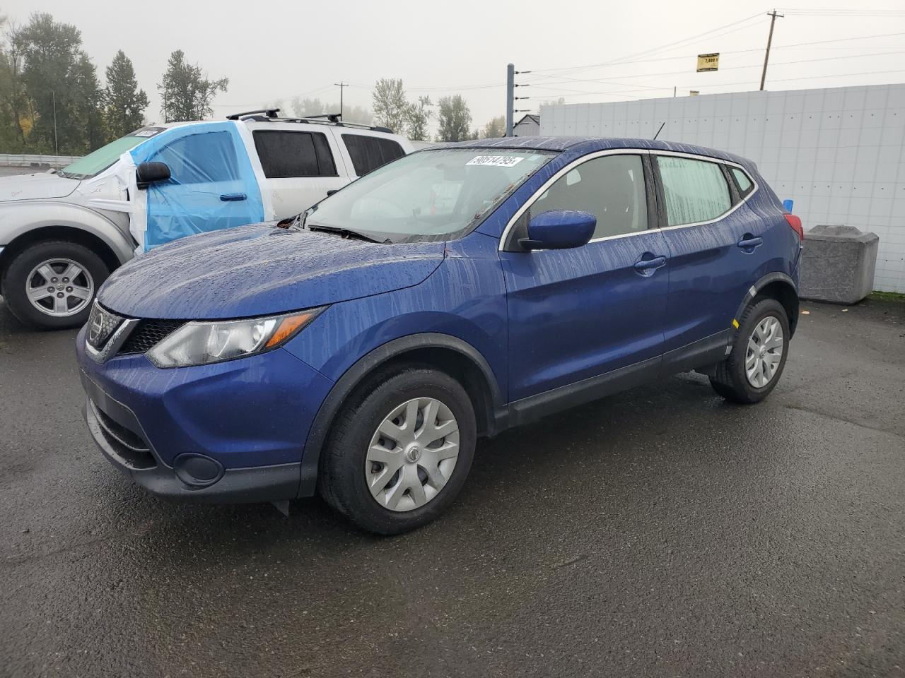 NISSAN ROGUE SPORT S