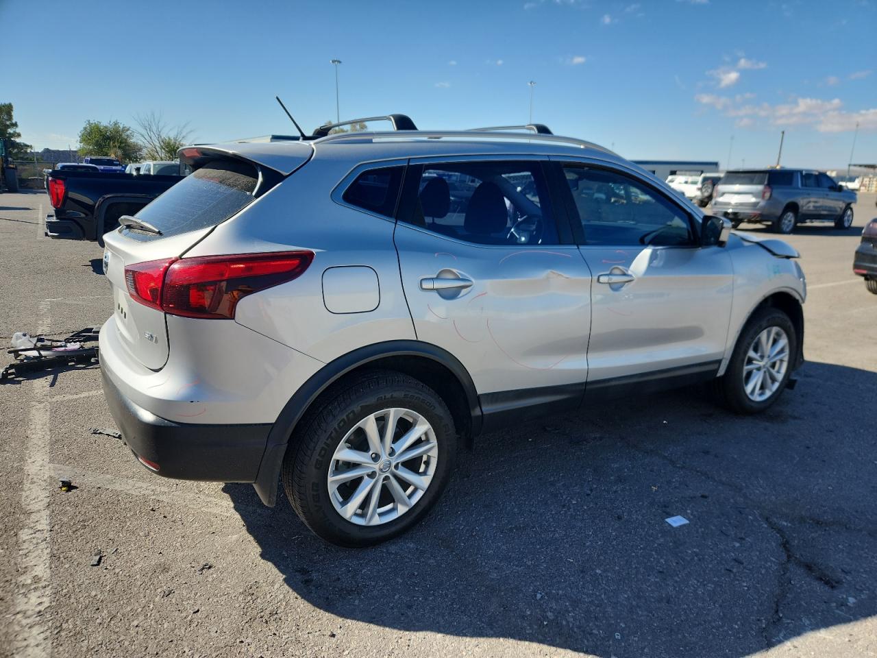 NISSAN ROGUE SPORT S