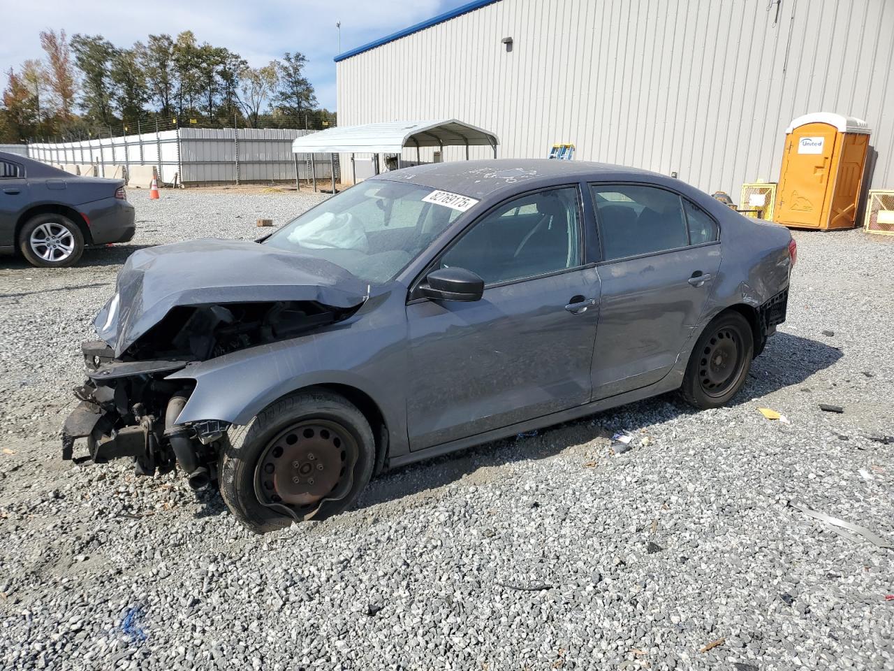 VOLKSWAGEN JETTA BASE