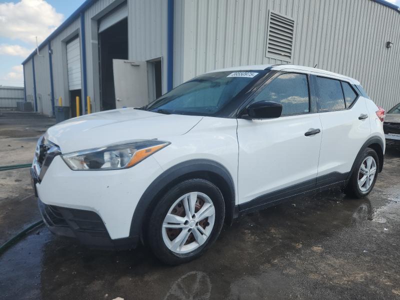 NISSAN KICKS S