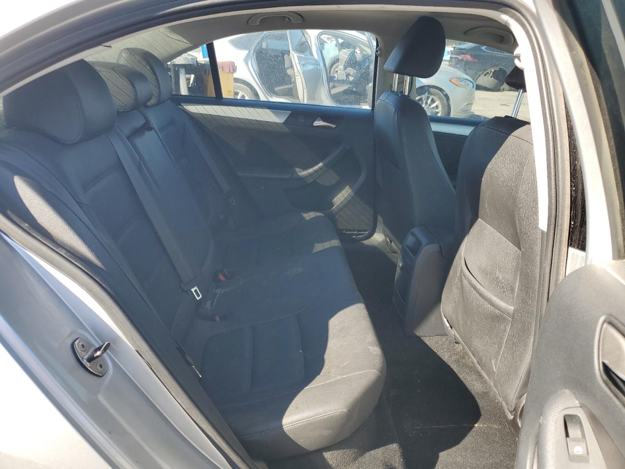 VOLKSWAGEN JETTA TDI