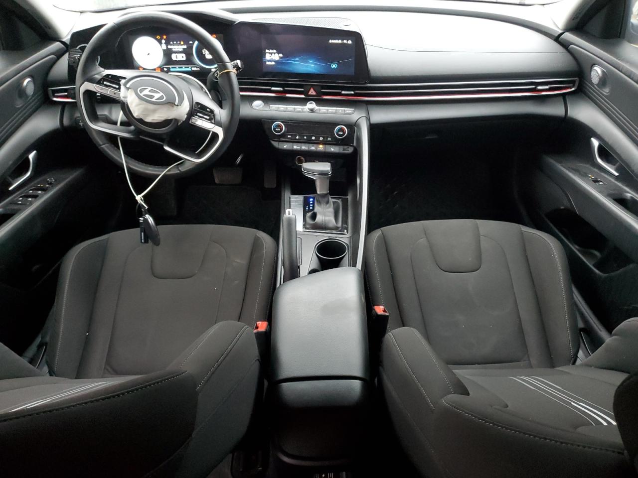 HYUNDAI ELANTRA SEL SPORT