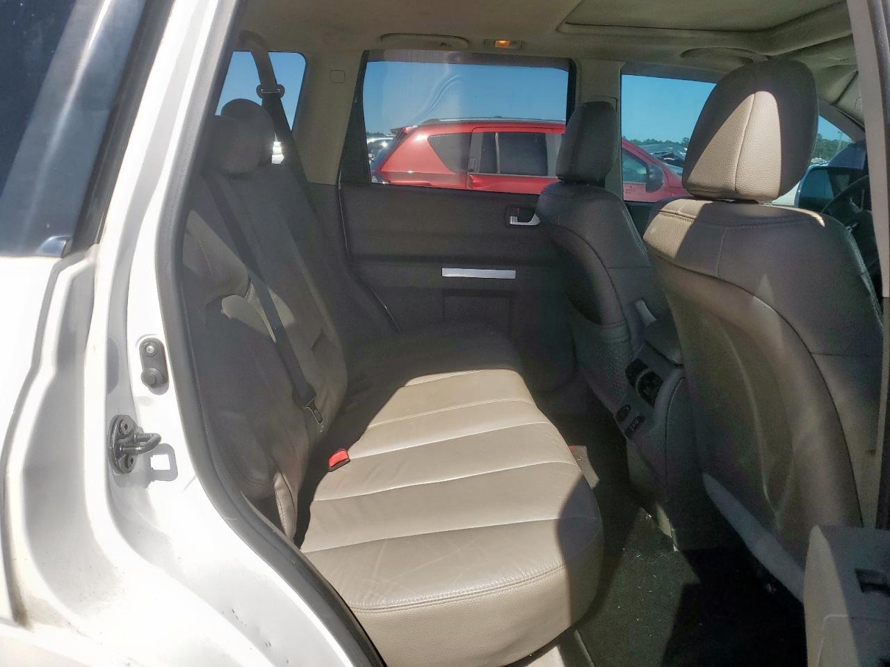 MITSUBISHI ENDEAVOR SE