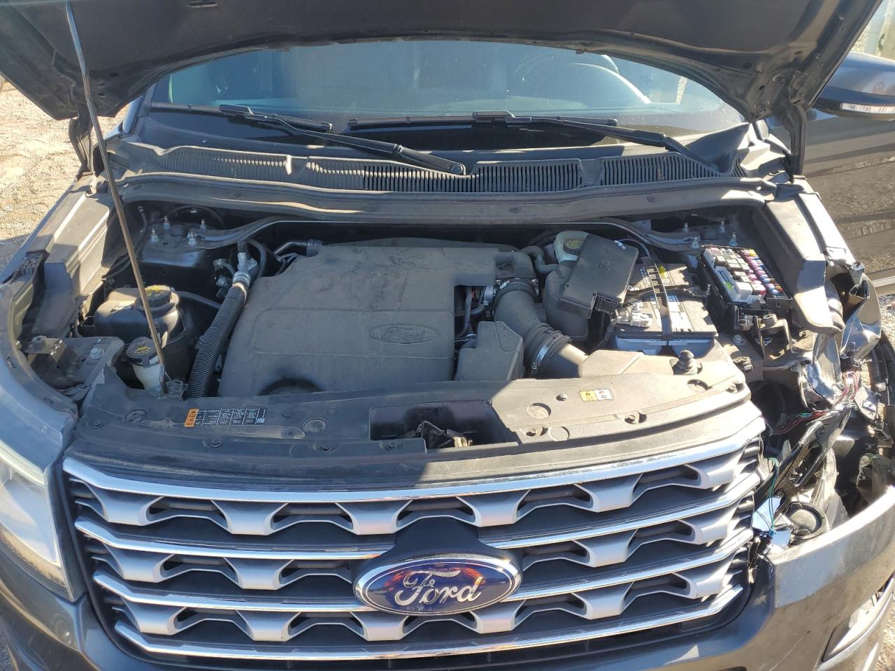 FORD EXPLORER LIMITED