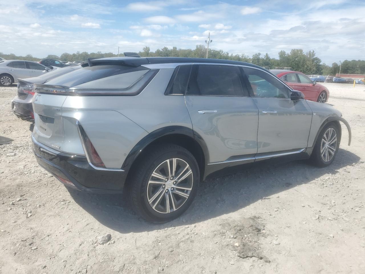 CADILLAC LYRIQ LUXURY