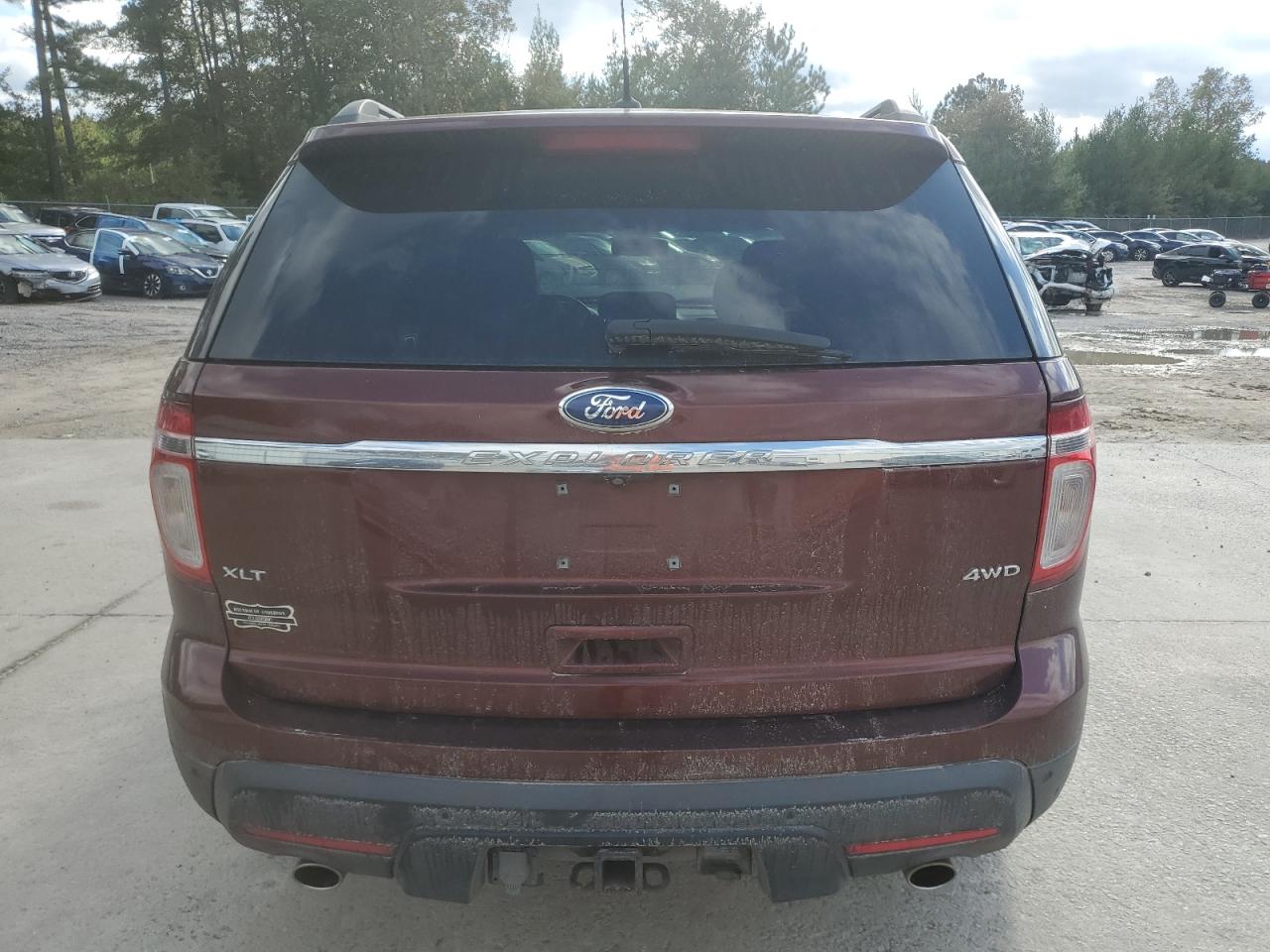 FORD EXPLORER XLT