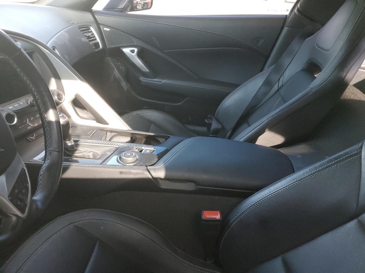 CHEVROLET CORVETTE STINGRAY 1LT