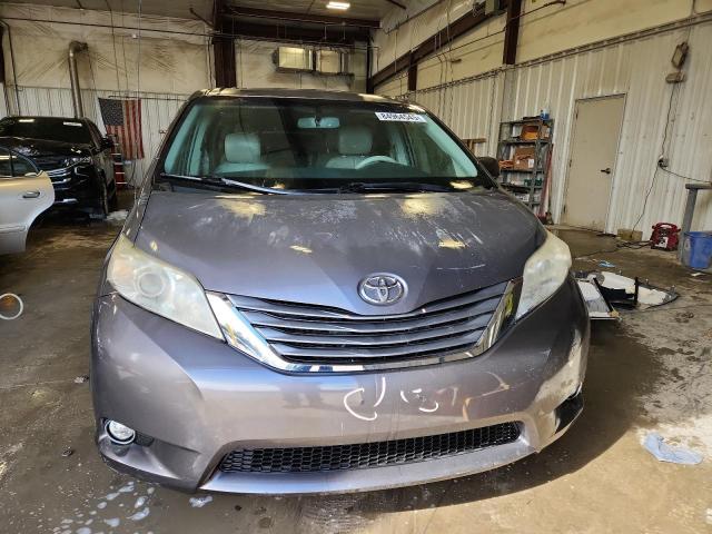 2013 TOYOTA SIENNA XLE - 5TDYK3DC3DS301481