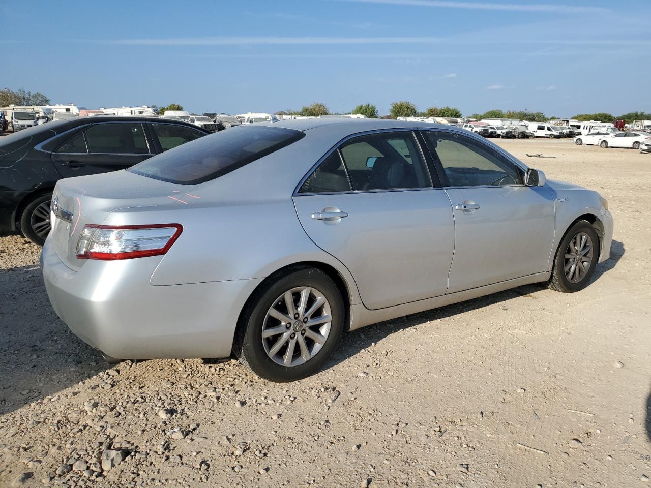 TOYOTA CAMRY HYBRID