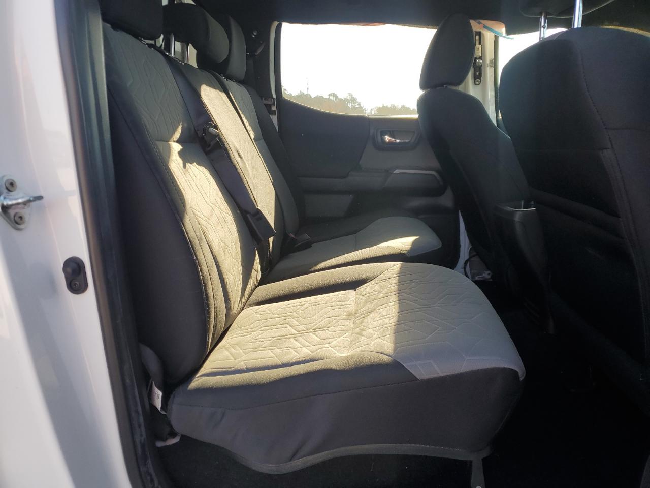 TOYOTA TACOMA DOUBLE CAB