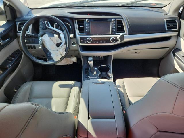 2017 TOYOTA HIGHLANDER SE - 5TDKZRFH3HS201609