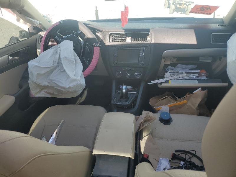 2018 VOLKSWAGEN JETTA SE - 3VWDB7AJ3JM218540