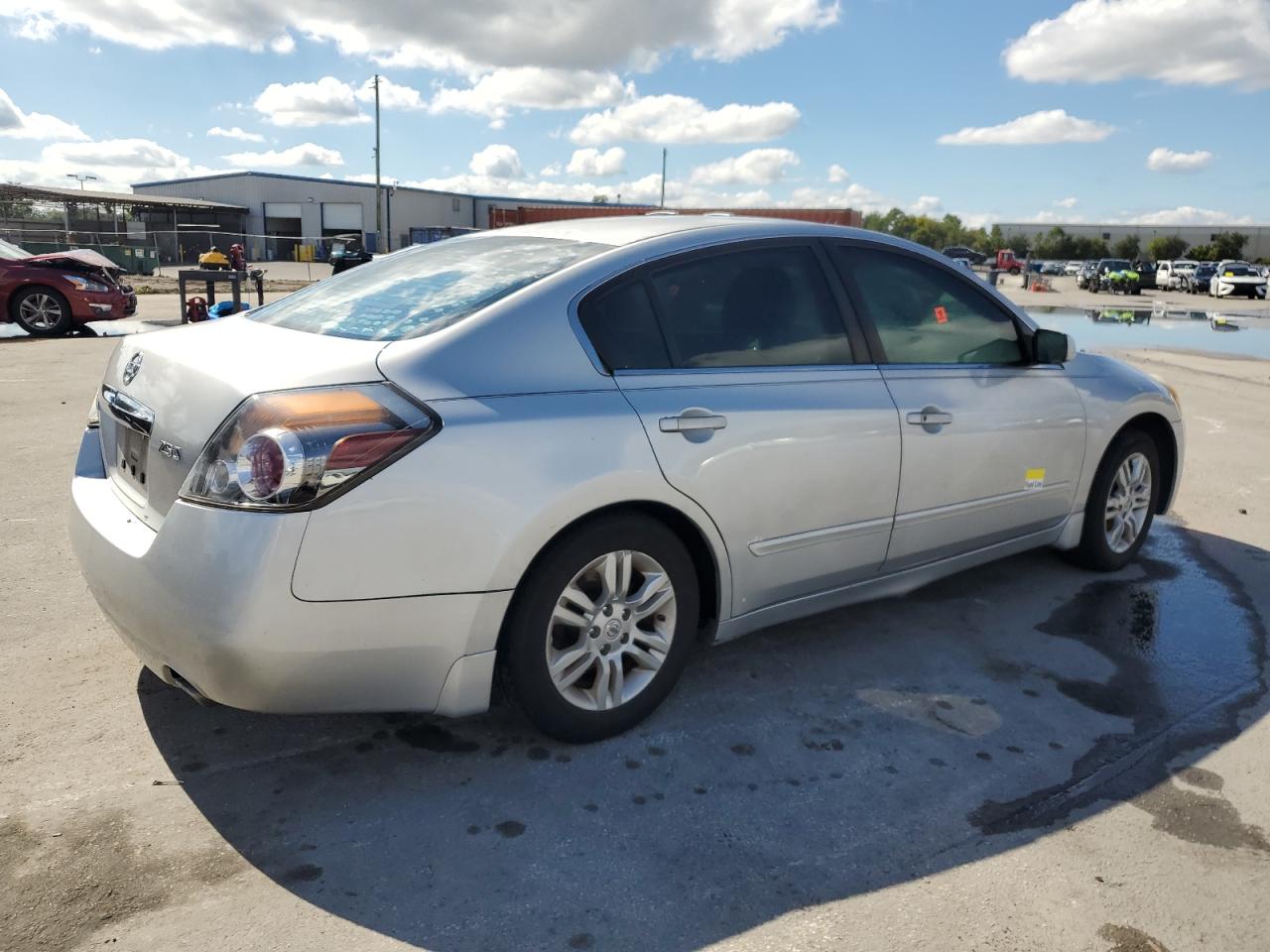 NISSAN ALTIMA BASE