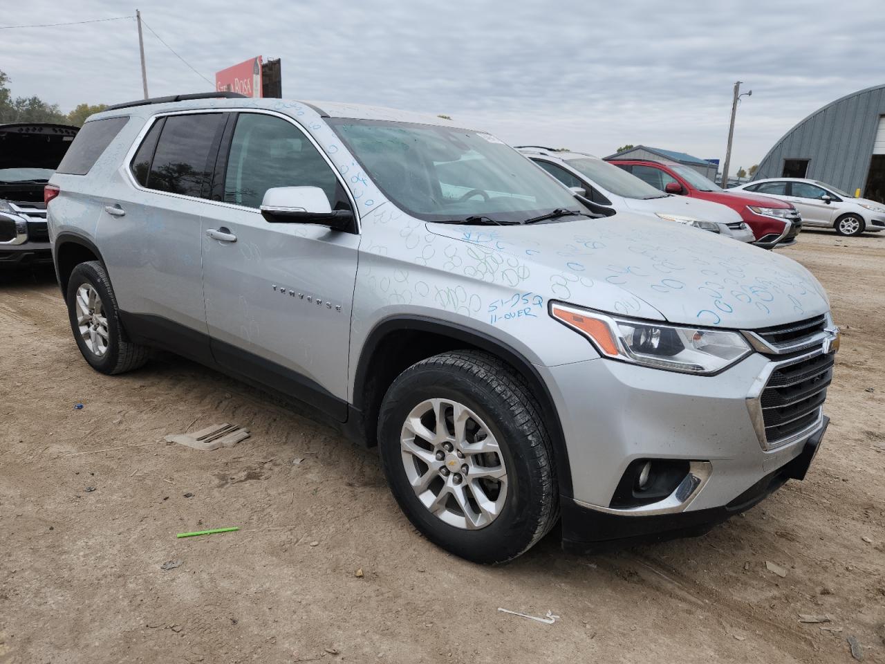 CHEVROLET TRAVERSE LT