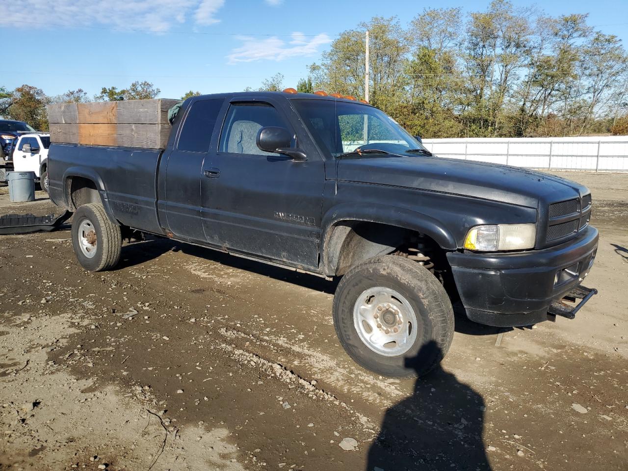 Lot #3273805361 2001 DODGE RAM 2500