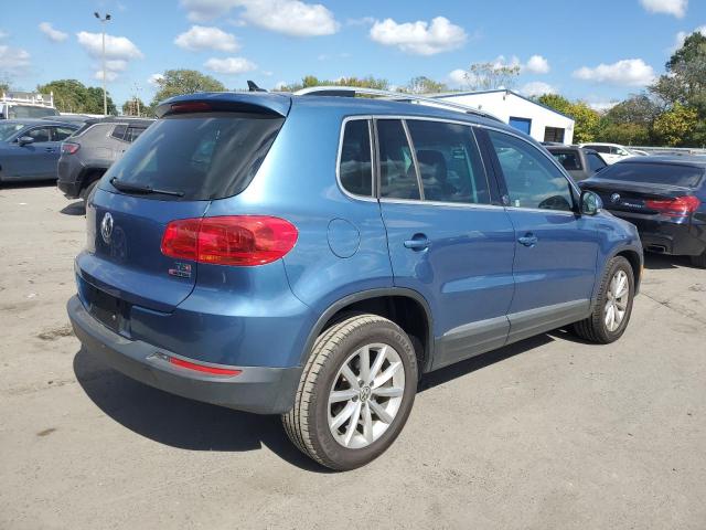 2017 VOLKSWAGEN TIGUAN WOL WVGSV7AX1HK031168