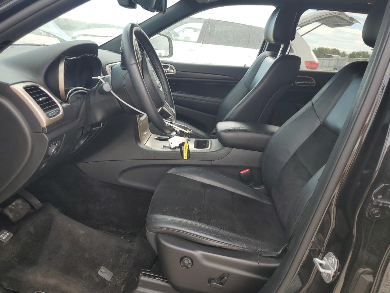 JEEP GRAND CHEROKEE LAREDO