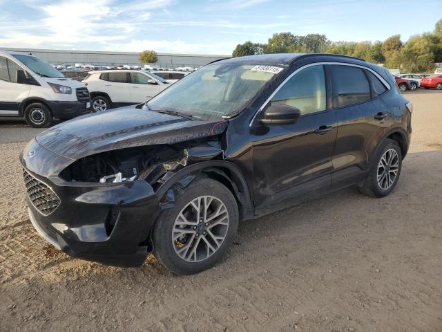 Global Auto Auctions: 2020 FORD ESCAPE SEL