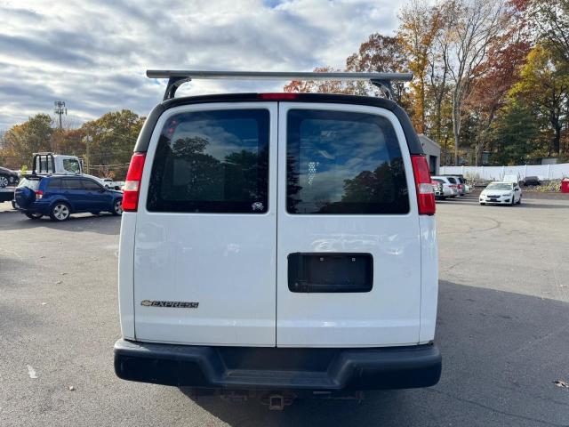 2019 CHEVROLET EXPRESS G2 1GCWGAFP0K1351505