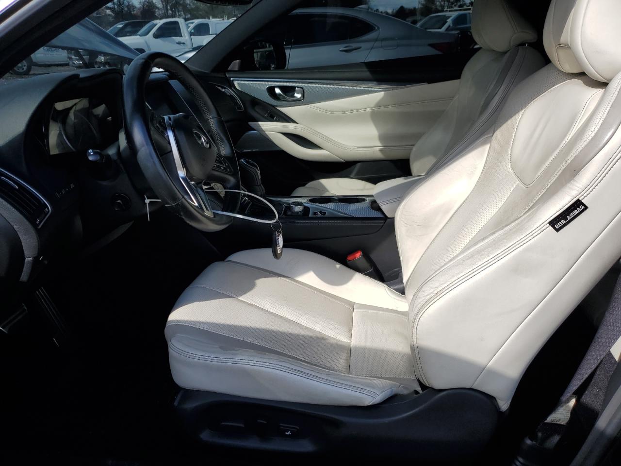 INFINITI Q60 RED SPORT 400