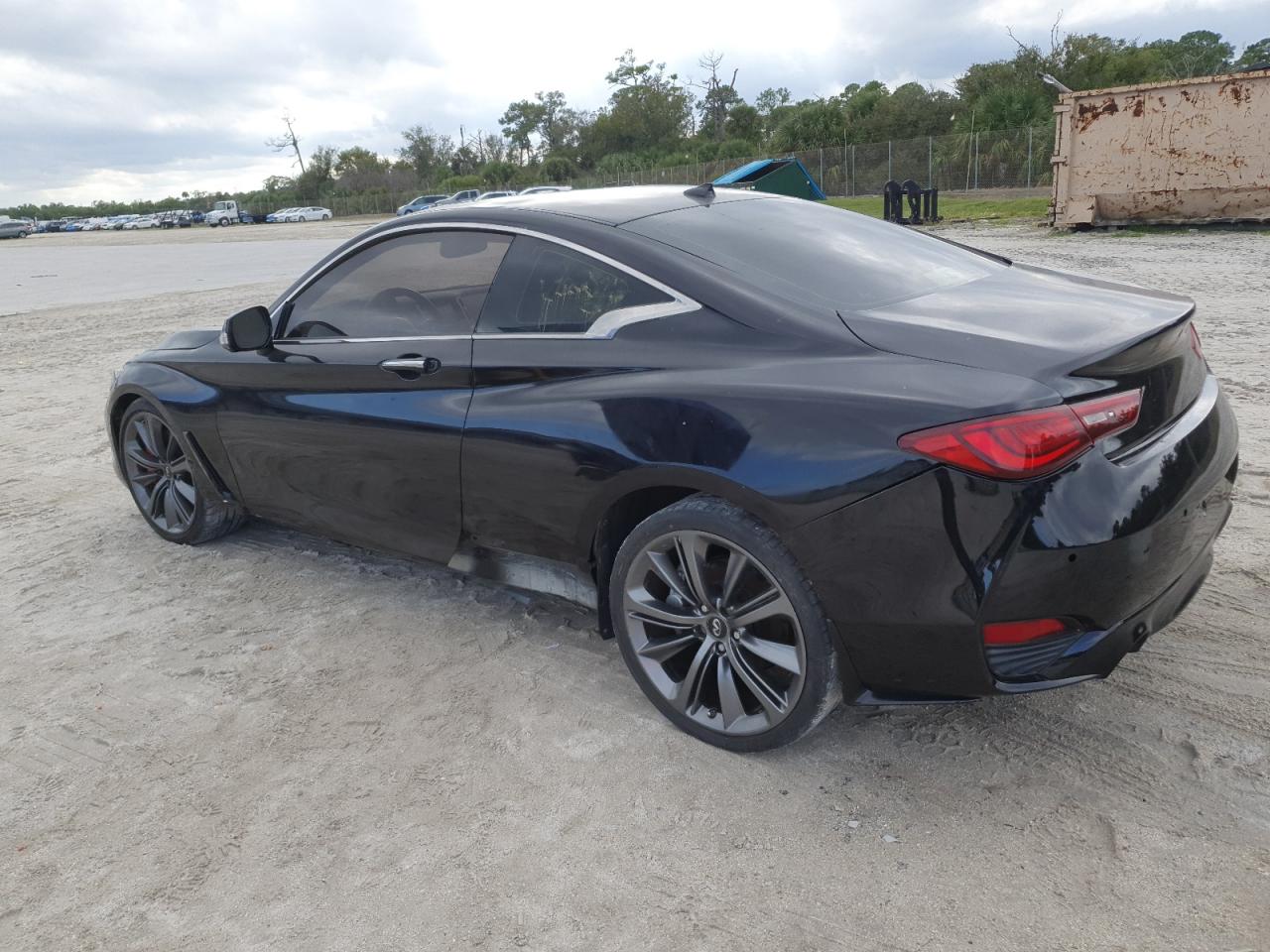 INFINITI Q60 RED SPORT 400