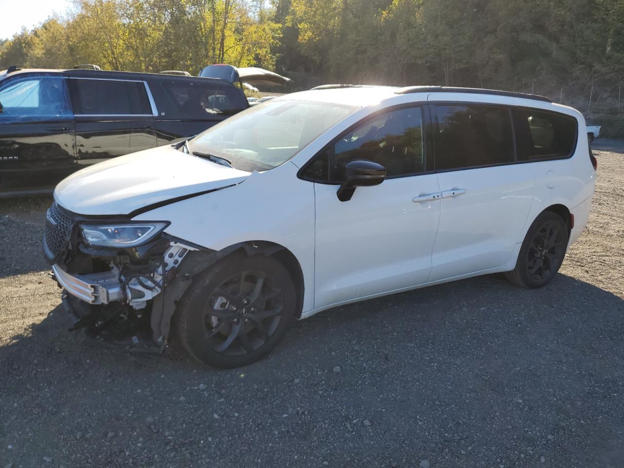 CHRYSLER PACIFICA TOURING L