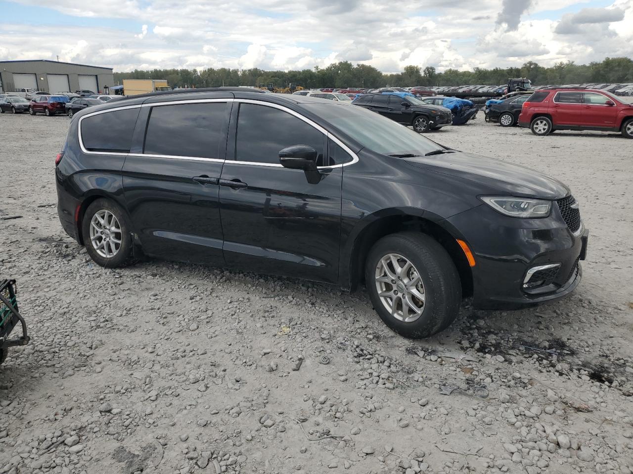 CHRYSLER PACIFICA TOURING L