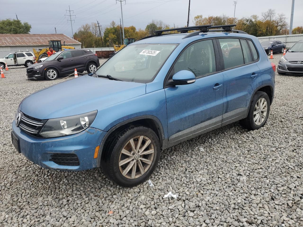 Lot #3279501302 2018 VOLKSWAGEN TIGUAN LIM