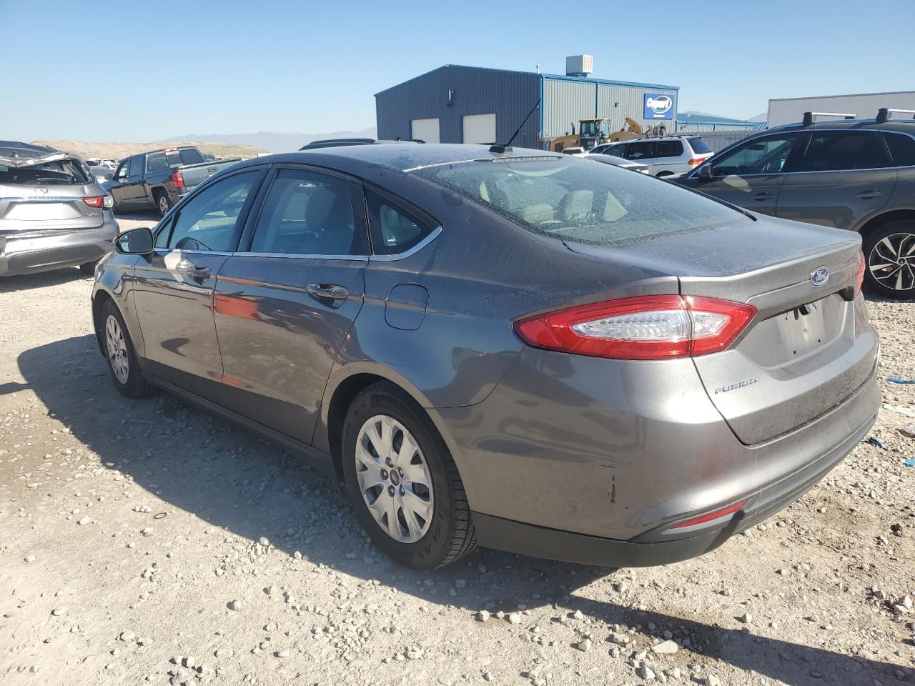 FORD FUSION S