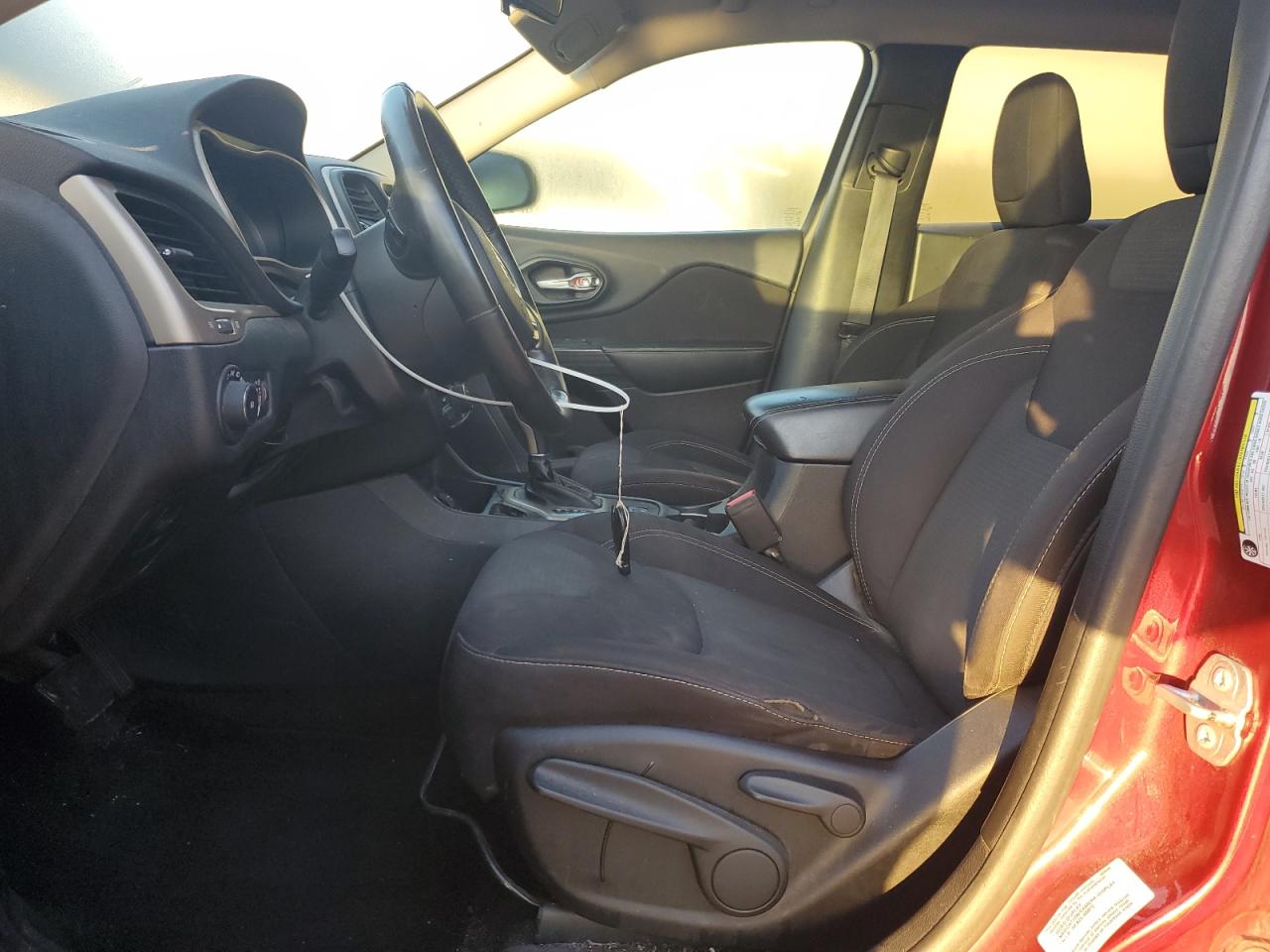 JEEP GRAND CHEROKEE LATITUDE