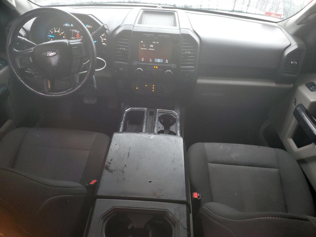 FORD F-150 SUPER CAB