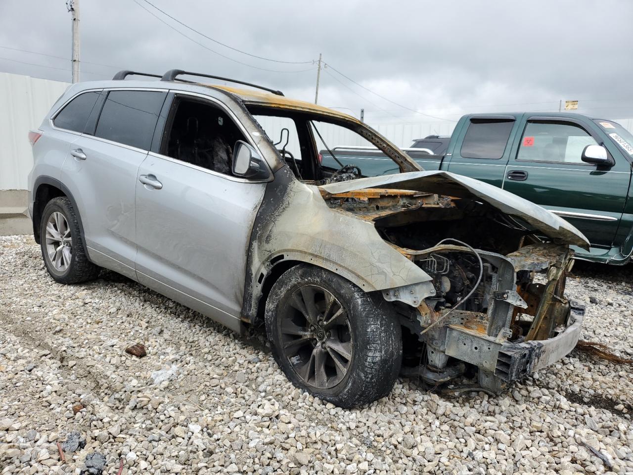 TOYOTA HIGHLANDER LE