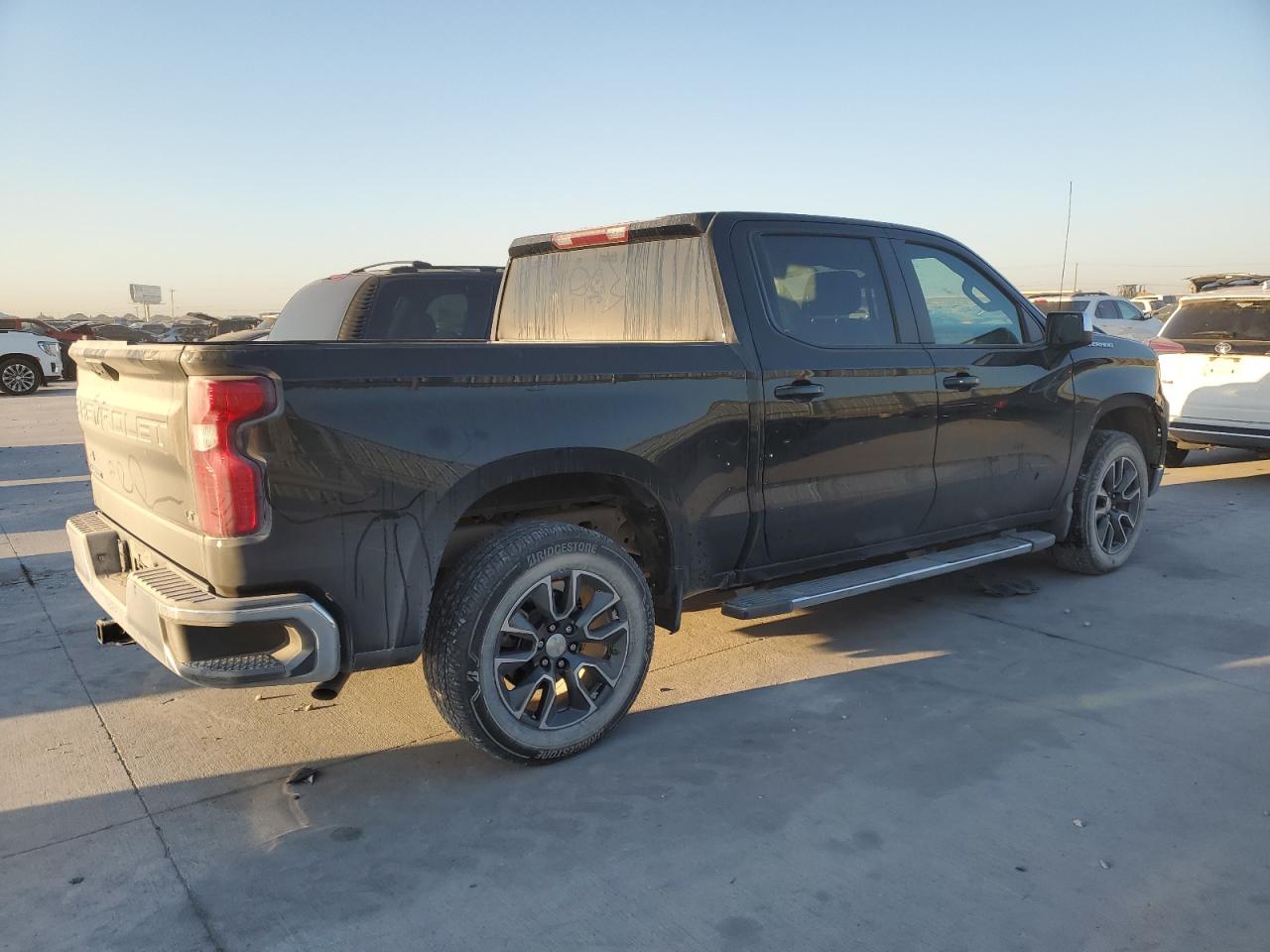 CHEVROLET SILVERADO C1500 LT