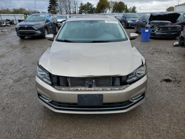 2016 VOLKSWAGEN PASSAT SE 1VWBS7A30GC019545