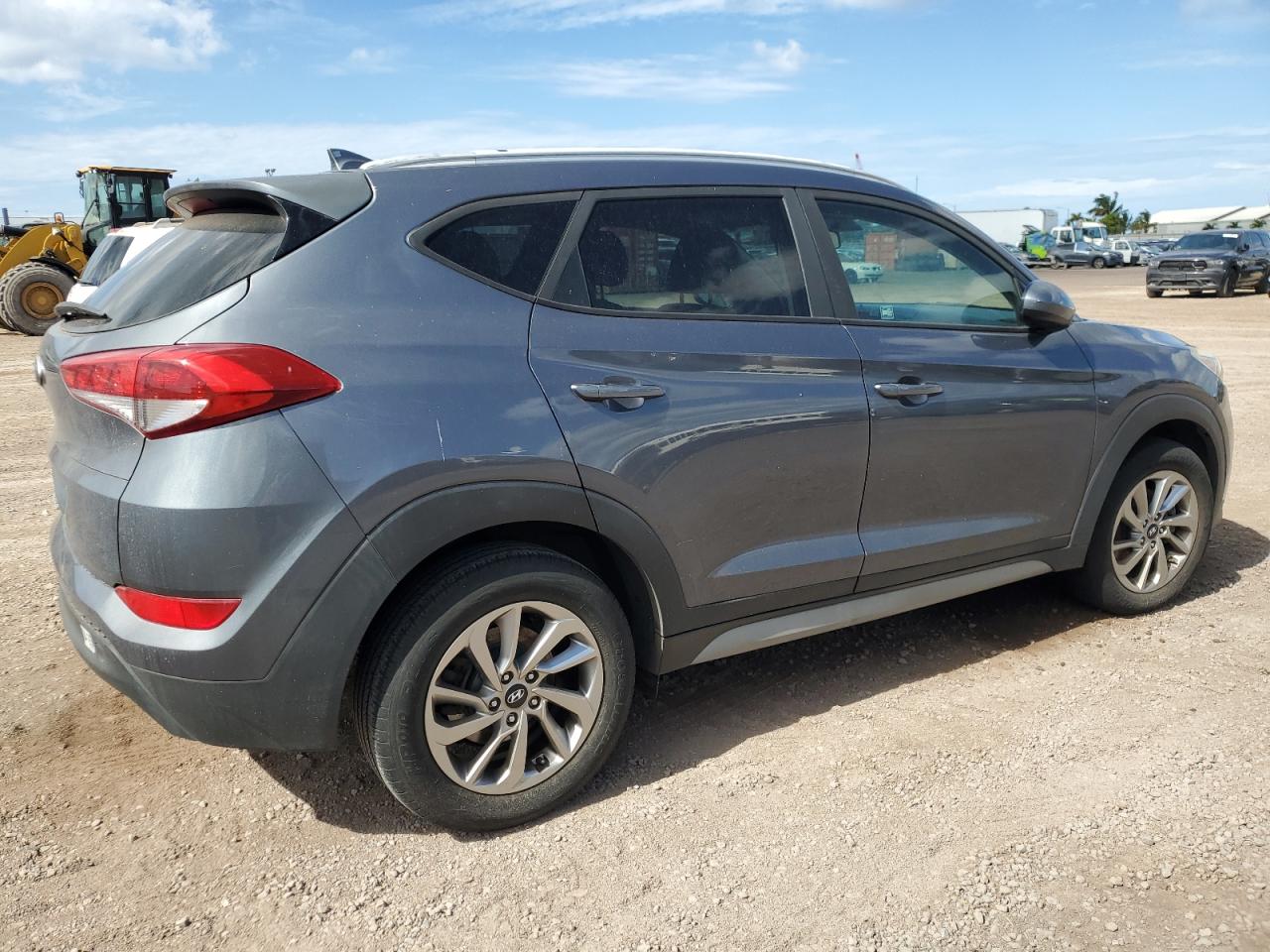 HYUNDAI TUCSON SEL