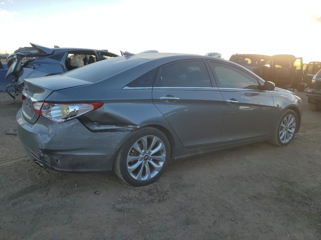 HYUNDAI SONATA SE