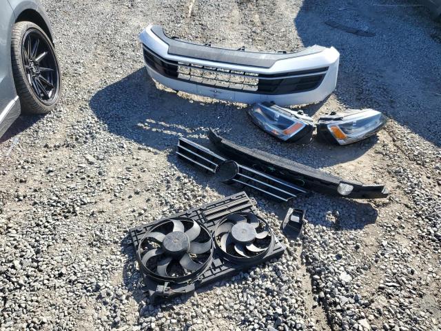 2015 VOLKSWAGEN JETTA SE 3VWD17AJ7FM258601